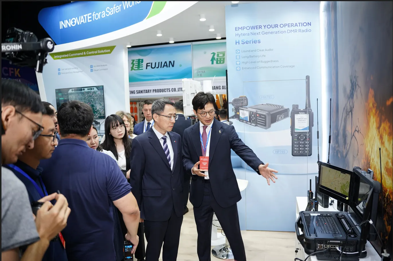 Hytera Қазақстандағы Қытай тауарларының 20-шы жыл сайынғы көрмесінде төтенше жағдайларға арналған озық байланыс шешімдерін ұсынды