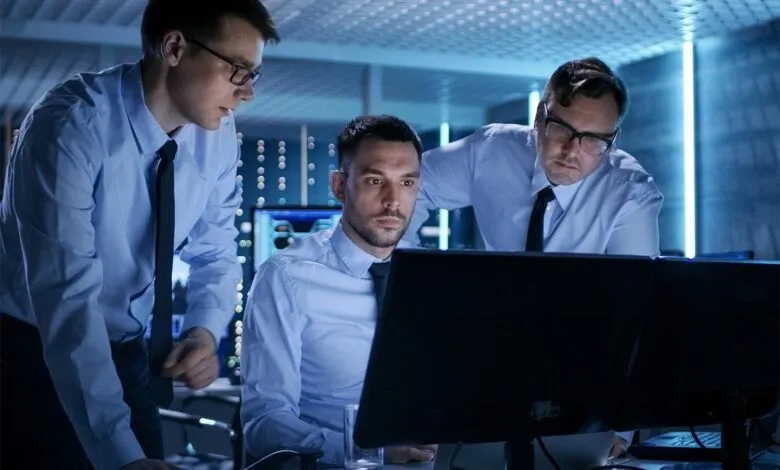 АҚ мамандарының жартысы әртүрлі сатушылардың шешімдерін қолдану кезінде қиындықтарға тап болды