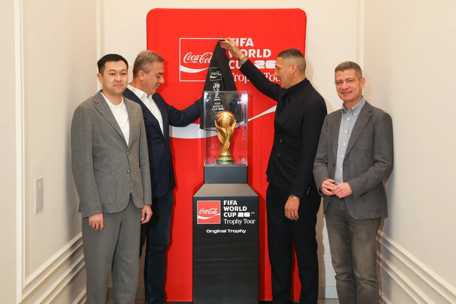 Алматы принял Тур Кубка Чемпионата мира по футболу FIFA™ Алматы принял Тур Кубка Чемпионата мира по футболу FIFA™