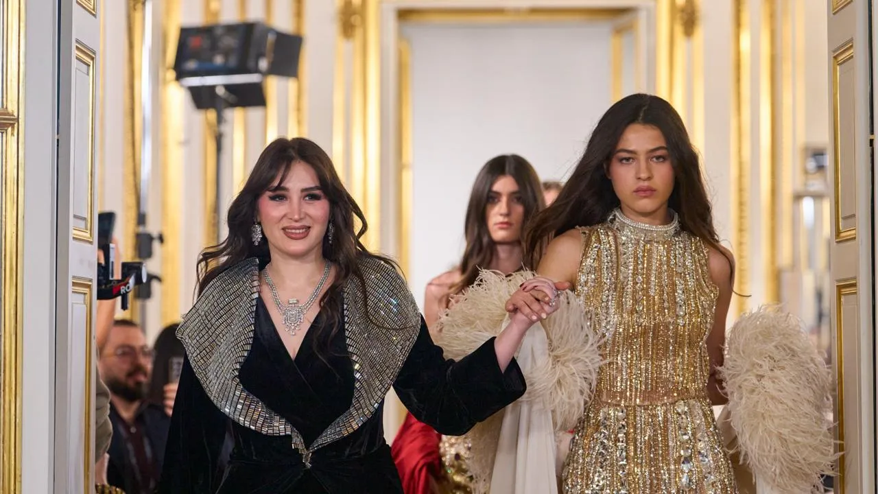 Oriental Fashion Show расправило крылья в Париже