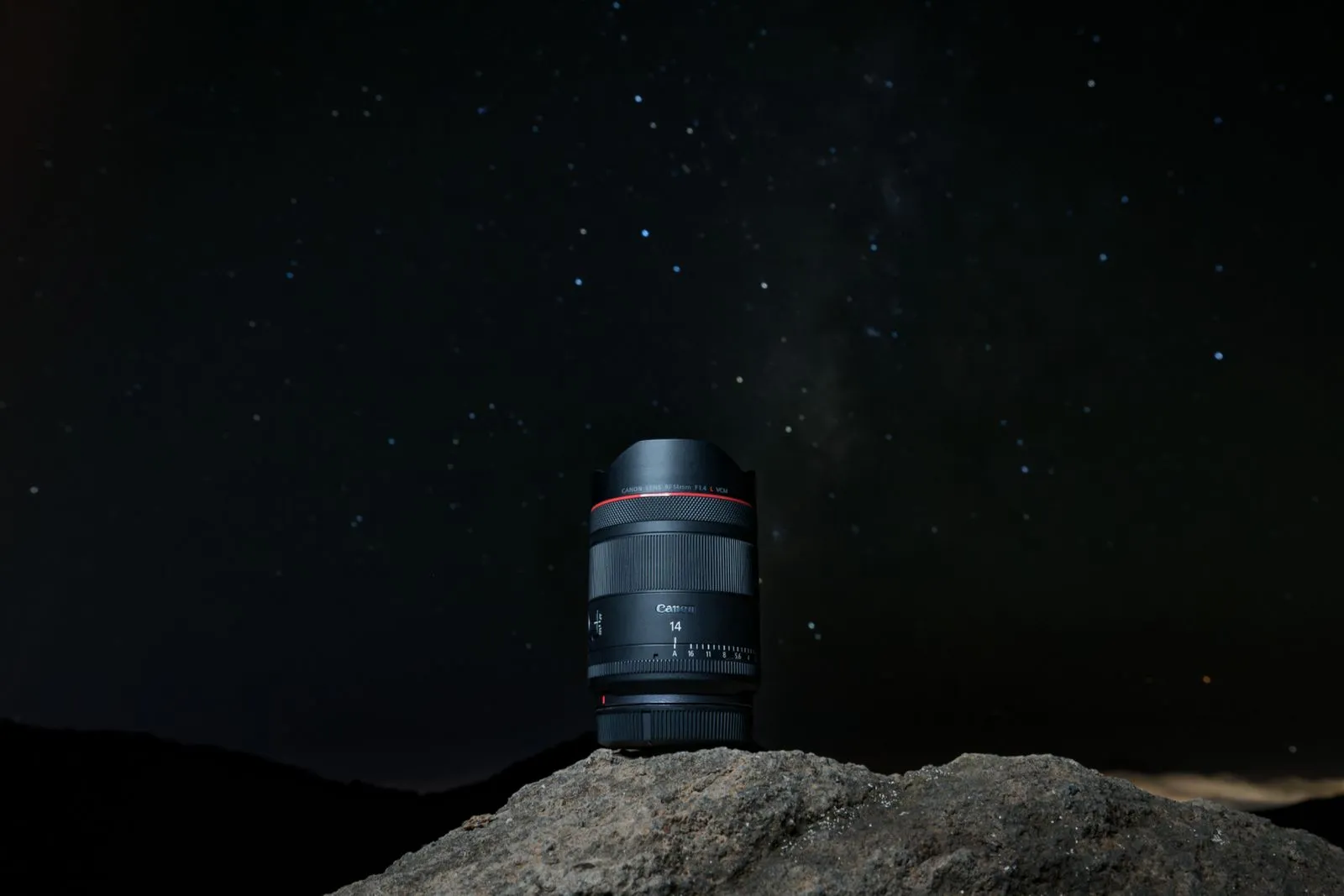 Canon компаниясы ауыстырмалы объективтері бар цифрлық камералардың әлемдік нарығында 23 жыл қатарынан көшбасшылығын сақтап келеді Canon компаниясы ауыстырмалы объективтері бар цифрлық камералардың әлемдік нарығында 23 жыл қатарынан көшбасшылығын сақтап келеді