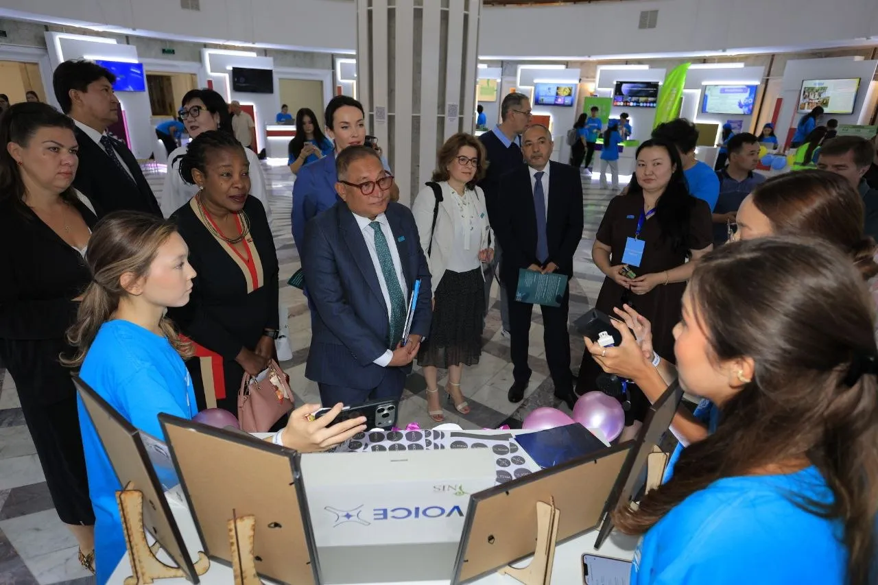 Алматыда Almaty Youth Forum 2026 өтті: Орталық Азияның жас көшбасшылары жасанды интеллектіні, климаттық технологияларды және әлеуметтік инновацияларды таныстырды