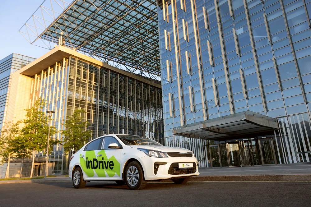 inDrive запустил тариф «Без торга»: цена известна ещё до заказа
